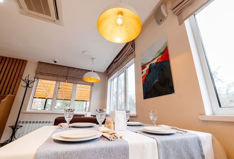 Chagala Hotel Uralsk