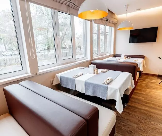 Chagala Hotel Uralsk