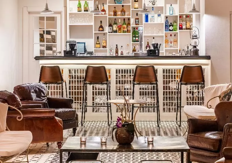 Hotelli H10 Ocean Suites