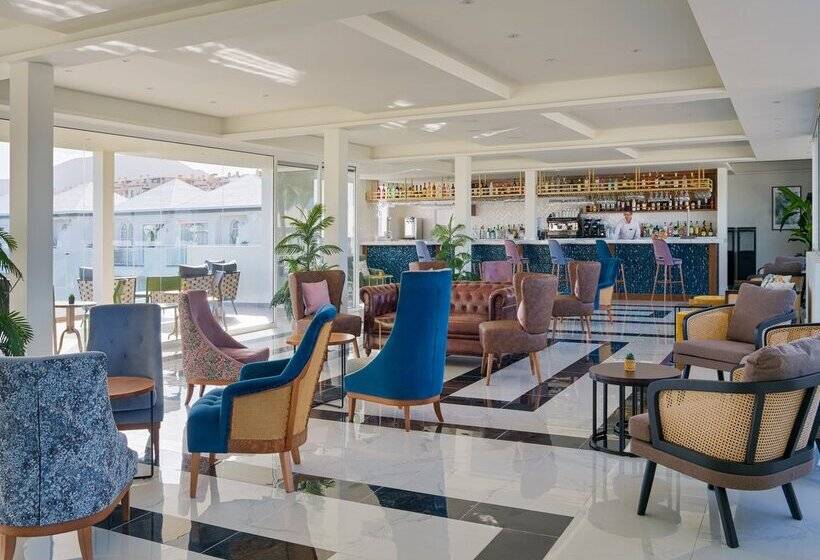 Отель H10 Ocean Suites