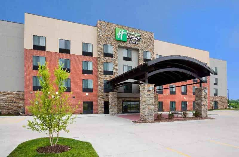 ホテル Holiday Inn Express & Suites Davenport By Ihg