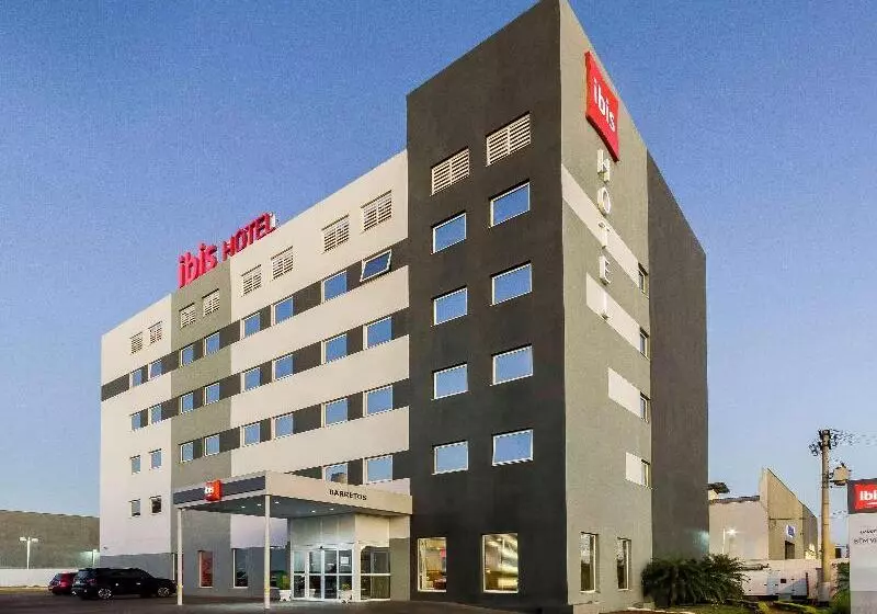 Отель Ibis Barretos