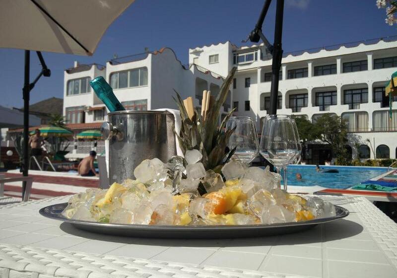 호텔 International Resort