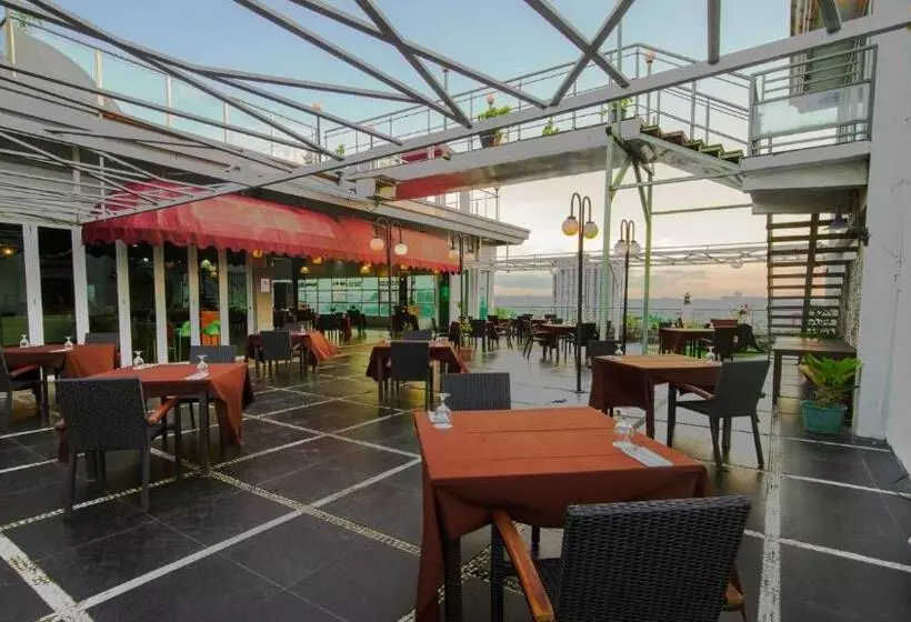 King S Hotel Nagoya Batam