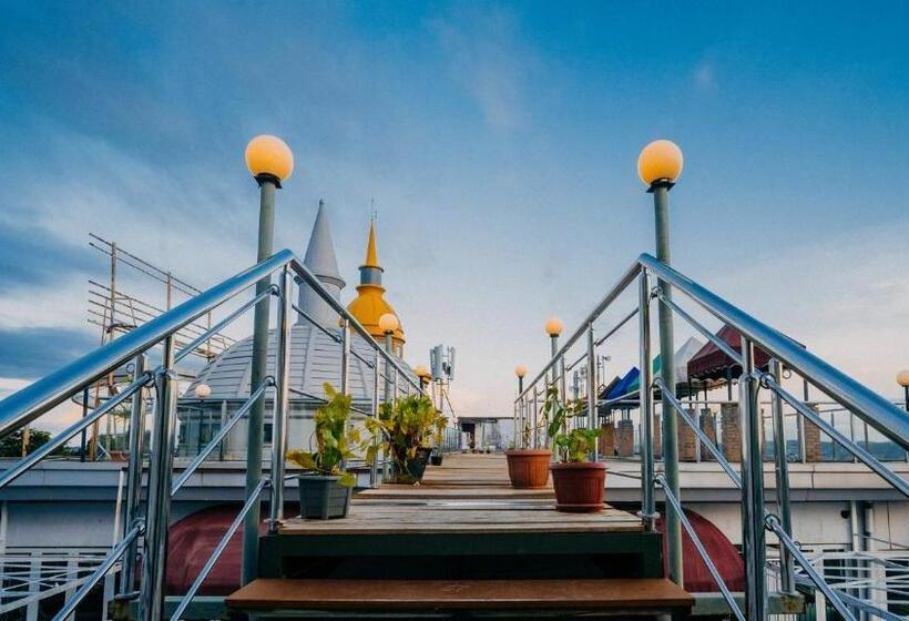 King S Hotel Nagoya Batam