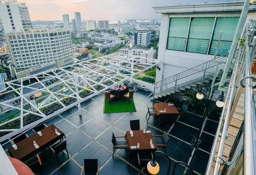 King S Hotel Nagoya Batam