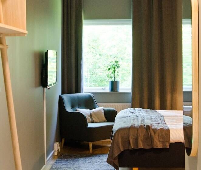 בית מלון כפרי L Lassalyckan