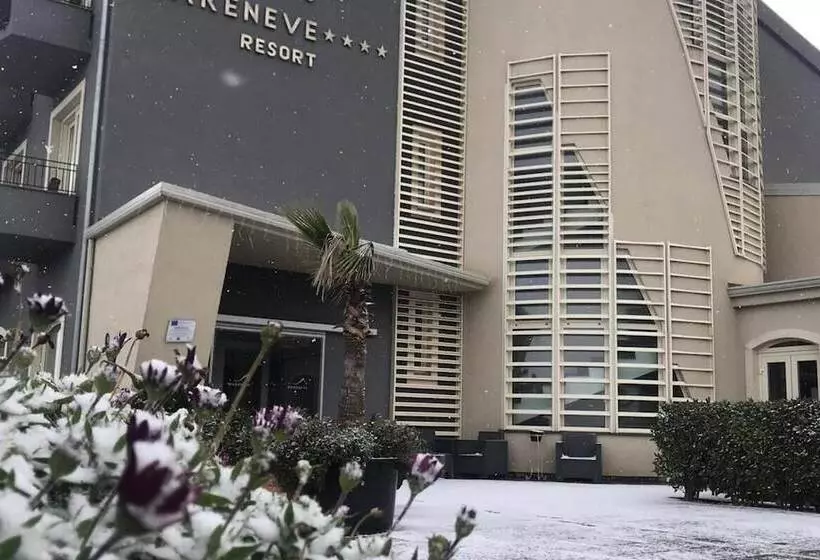 هتل Mareneve Resort