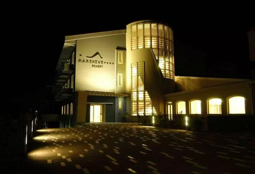 هتل Mareneve Resort