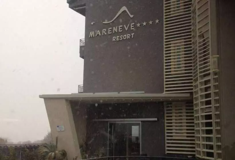 هتل Mareneve Resort