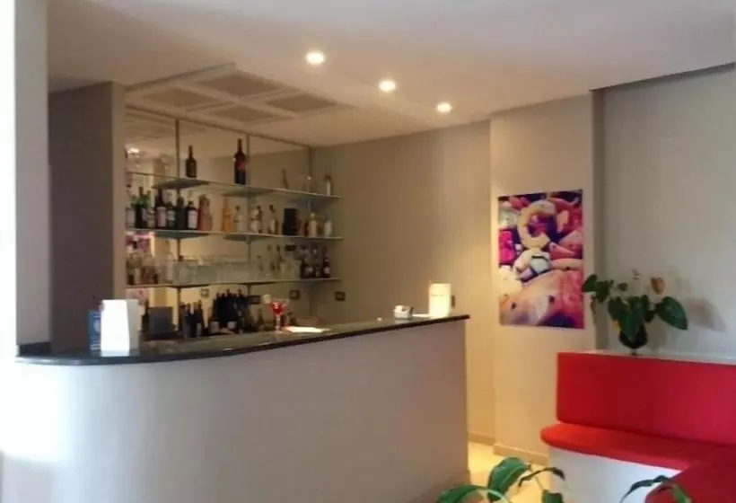 هتل Mareneve Resort