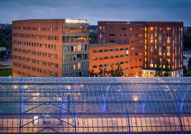 Отель Mercure  Amsterdam Sloterdijk Station