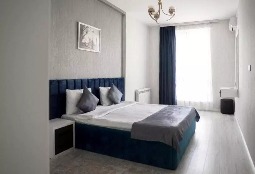 هتل Passage Boutique