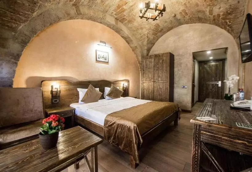 هتل Passage Boutique