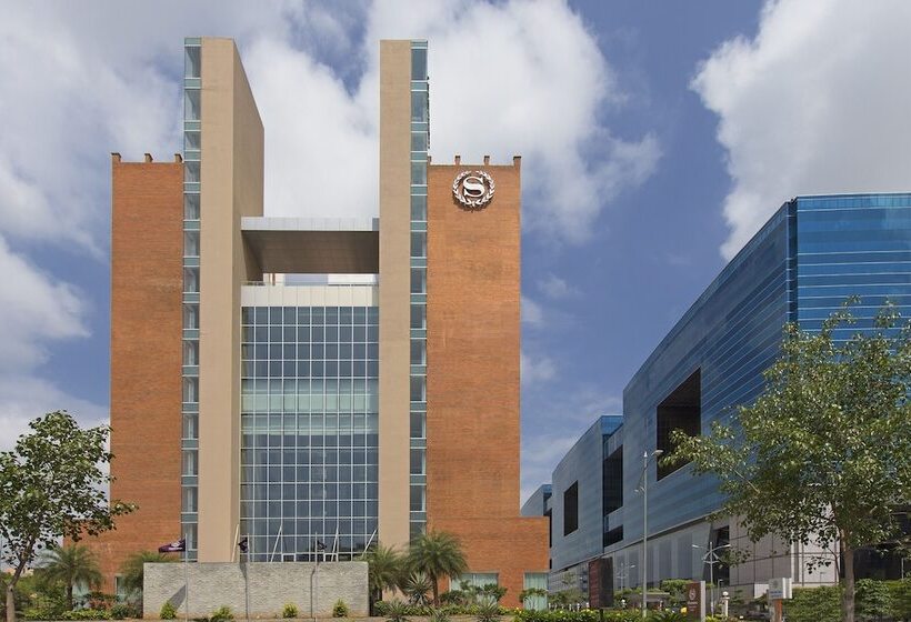 בית מלון כפרי Sheraton Hyderabad