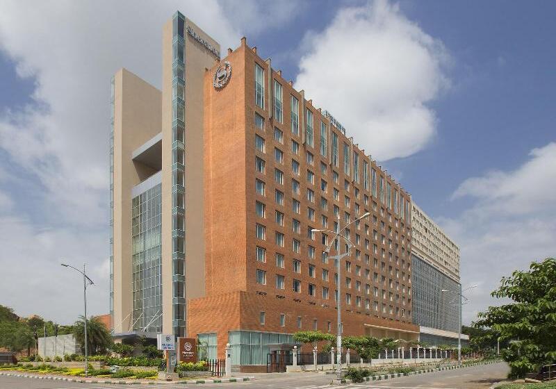 בית מלון כפרי Sheraton Hyderabad