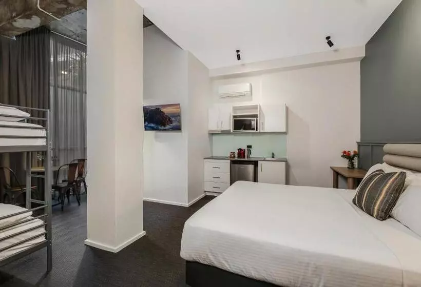 Hotel The Urban Newtown