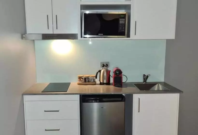 Hotel The Urban Newtown