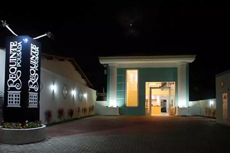 酒店 Pousada Requinte