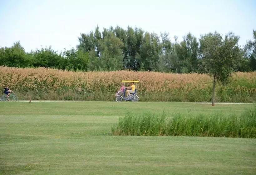 ホテル Villaggio Laguna Blu