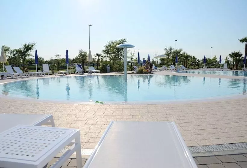 ホテル Villaggio Laguna Blu