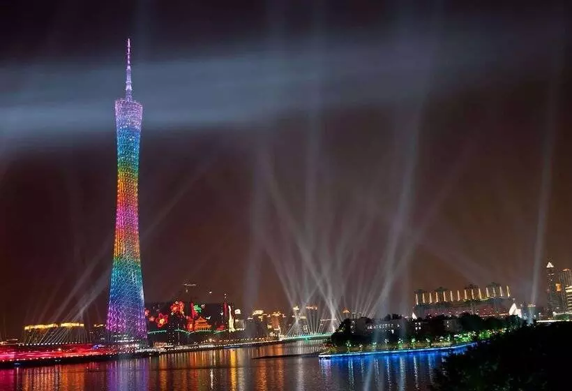 Kaiserdom Hotel China Plaza