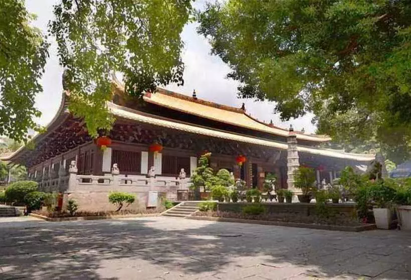 Kaiserdom Hotel China Plaza