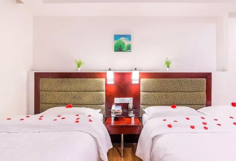 Kaiserdom Hotel China Plaza