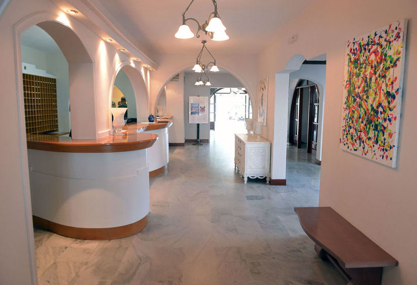 Porto Paros Hotel & Villas