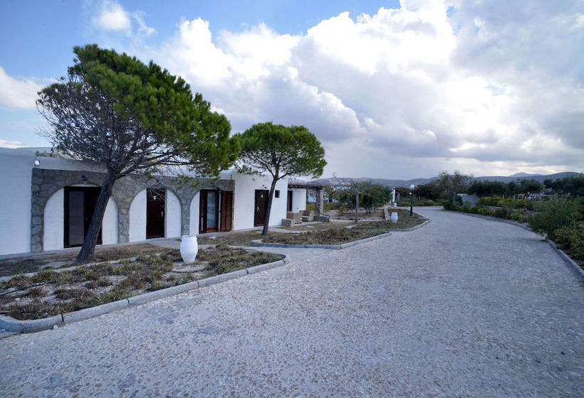 Porto Paros Hotel & Villas