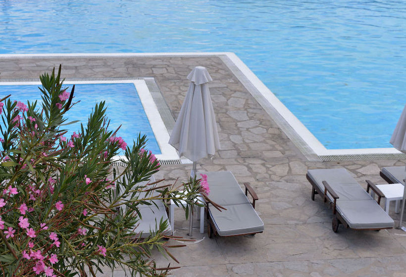 Porto Paros Hotel & Villas