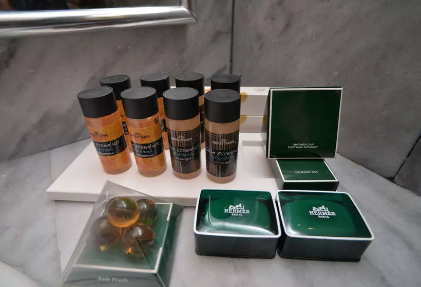 Porto Paros Hotel & Villas