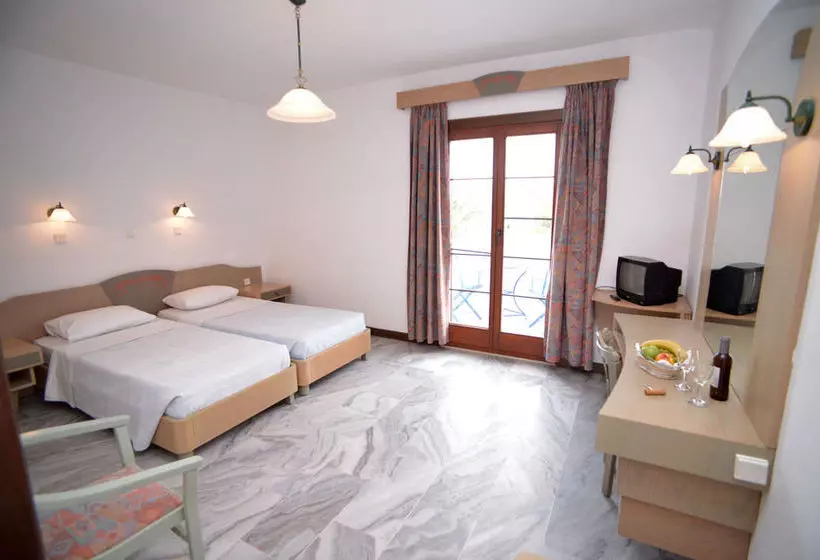 Porto Paros Hotel & Villas