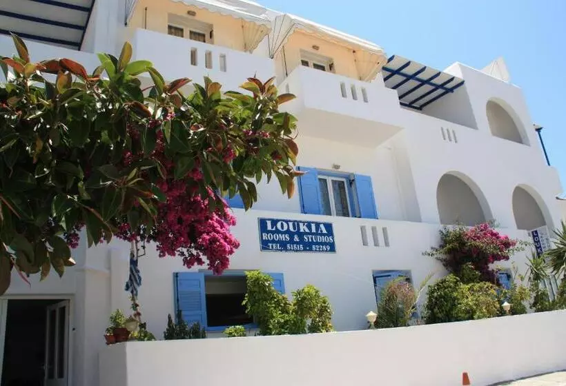 Loukia Apartments & Studios