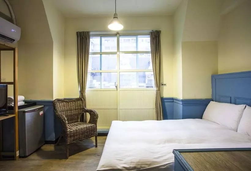 ペンション Tomer Hostel