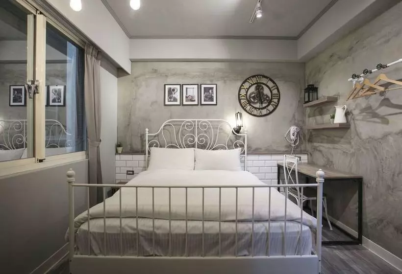 ペンション Tomer Hostel