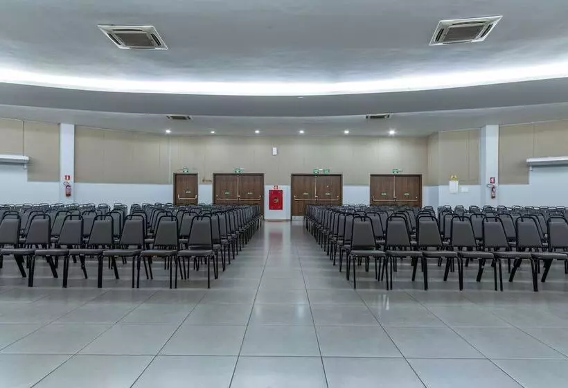 Riviera Park Hotel By Wam Experience