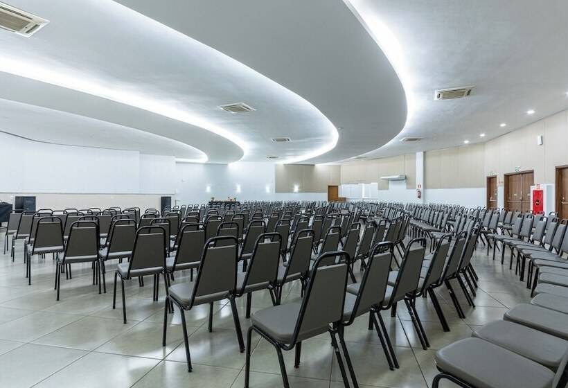 Riviera Park Hotel By Wam Experience