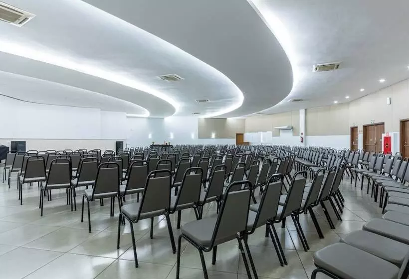 Riviera Park Hotel By Wam Experience