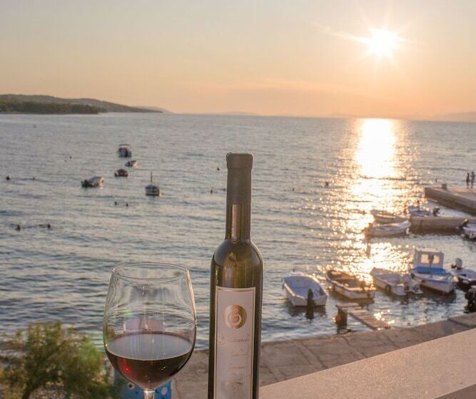 Aparthotel Marina Gromela