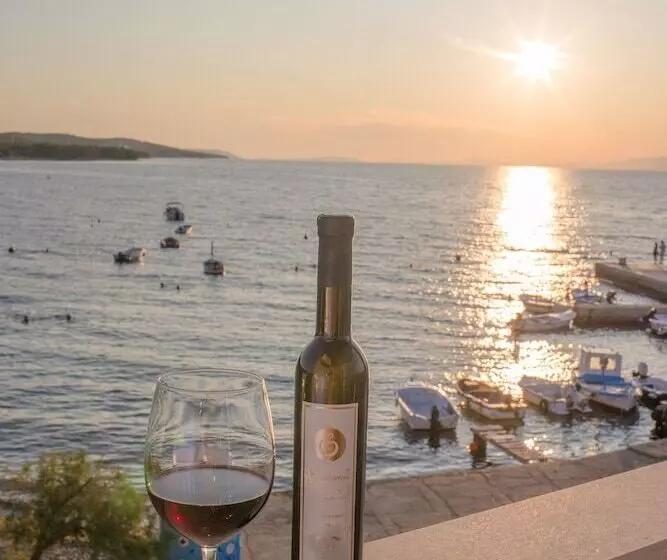 Aparthotel Marina Gromela