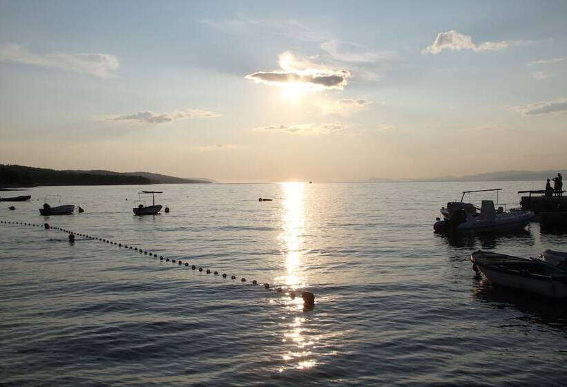 Aparthotel Marina Gromela