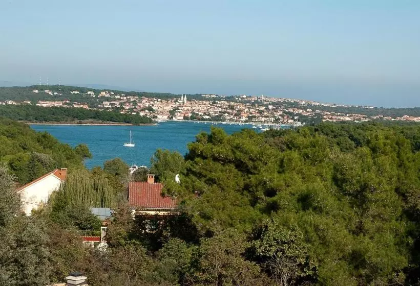 Apartments Premantura Dom