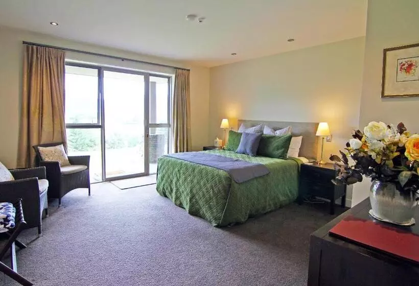 مبيت وإفطار Amuri Estate Luxury Lodge