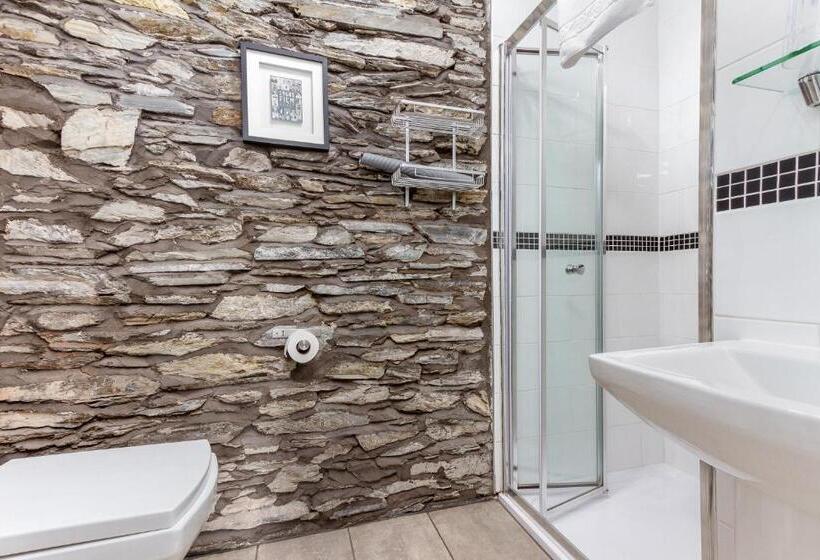 مبيت وإفطار Cambridge House Room Only Accommodation For Adults