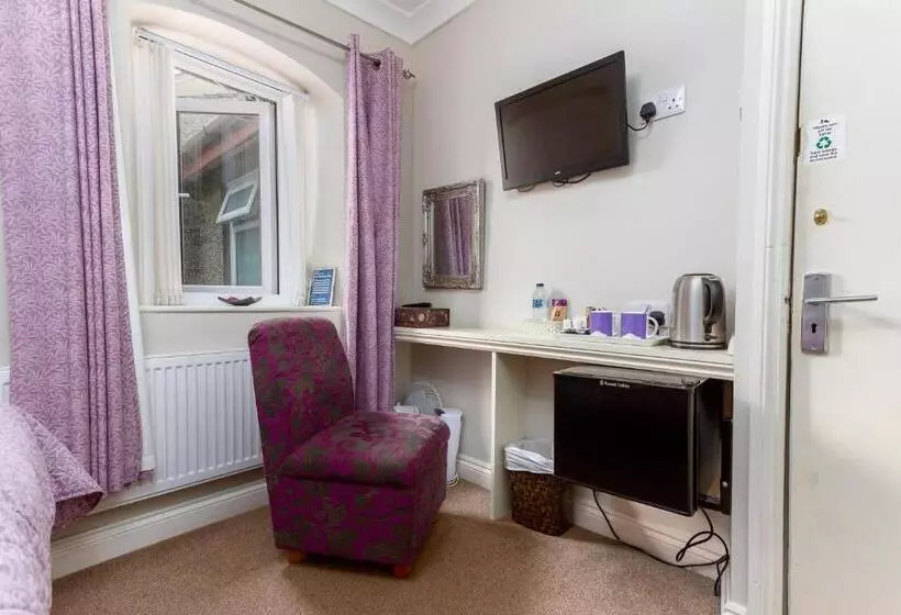 Bed and Breakfast Cambridge House Room Only Accommodation For Adults