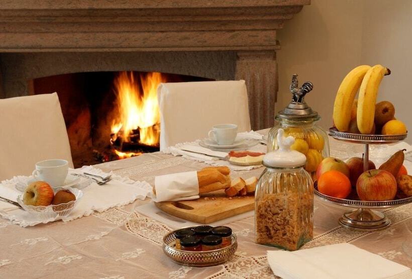 مبيت وإفطار La Villetta Suite