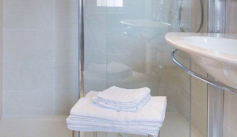 مبيت وإفطار La Villetta Suite