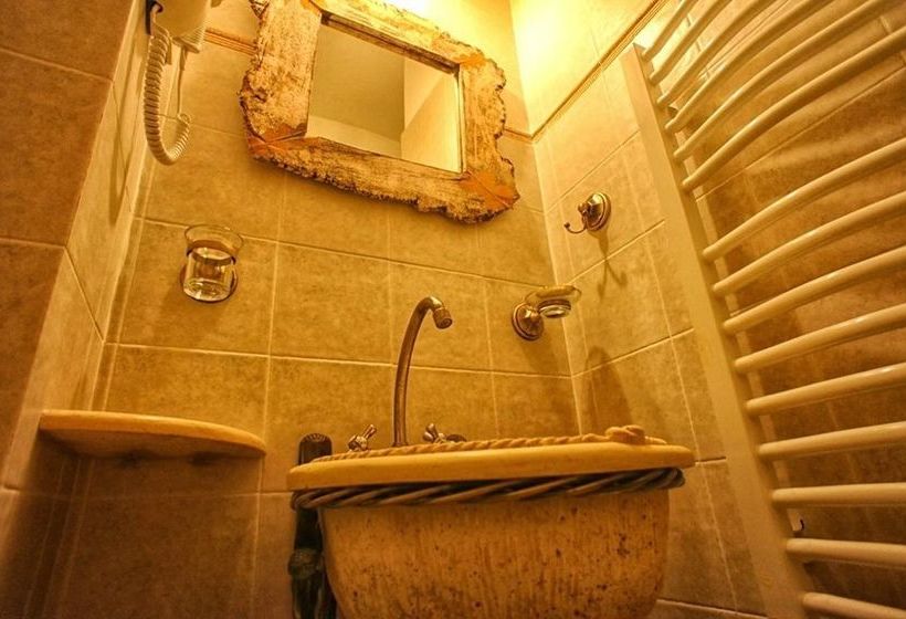 酒店 Triantafillies Guesthouse