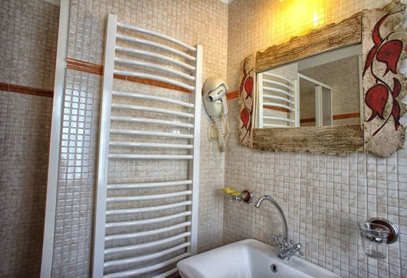 酒店 Triantafillies Guesthouse